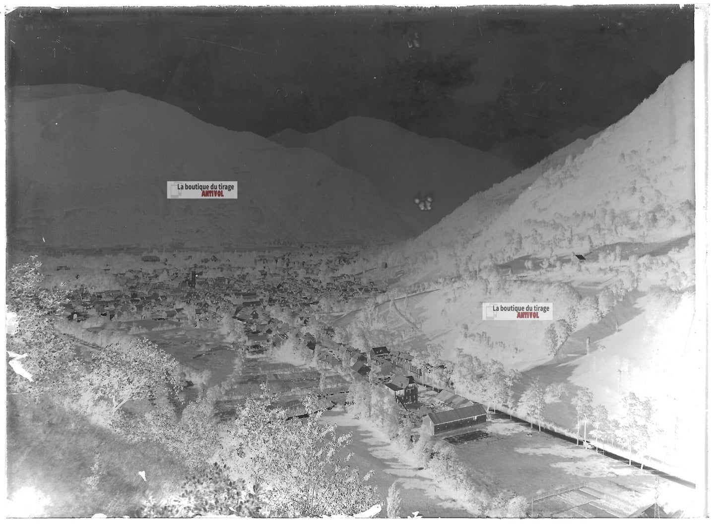 Plaque verre photo ancienne négatif noir et blanc 13x18 cm Luchon Occitanie