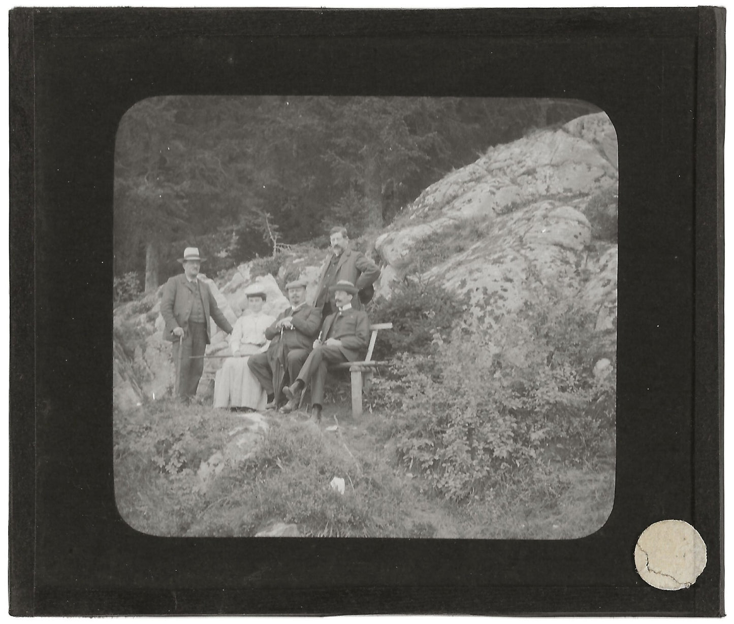 Famille, nature, personnages, photo ancienne plaque de verre, positif 8,5x10 cm
