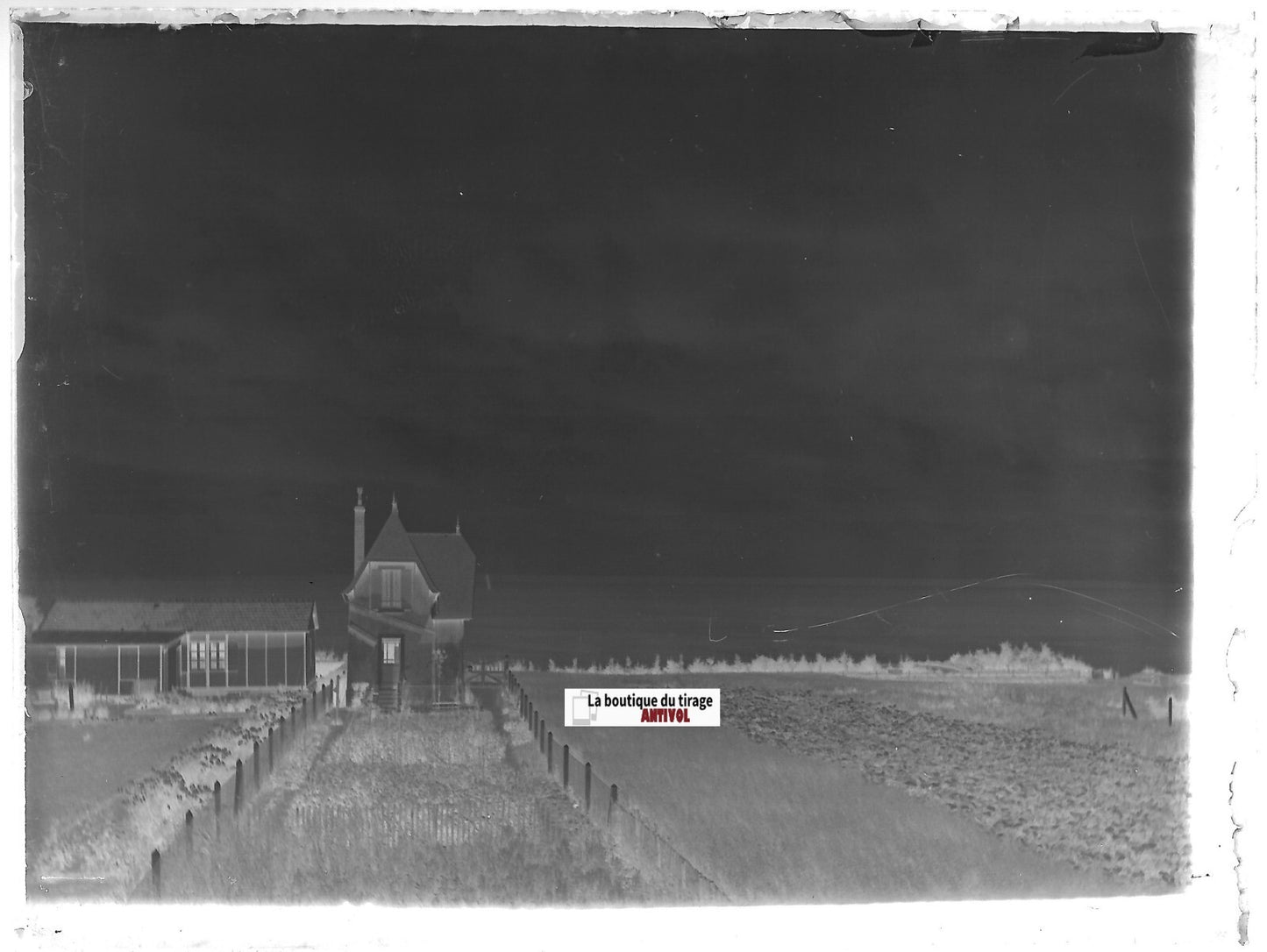 Villa, océan, paysage, Plaque verre photo ancienne, négatif noir & blanc 9x12 cm