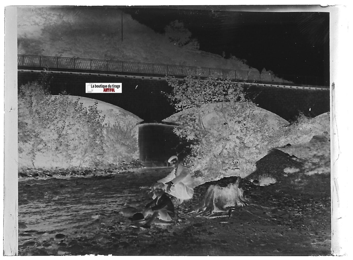 Pont, rivière, France, Plaque verre photo ancienne, négatif noir & blanc 6x9 cm