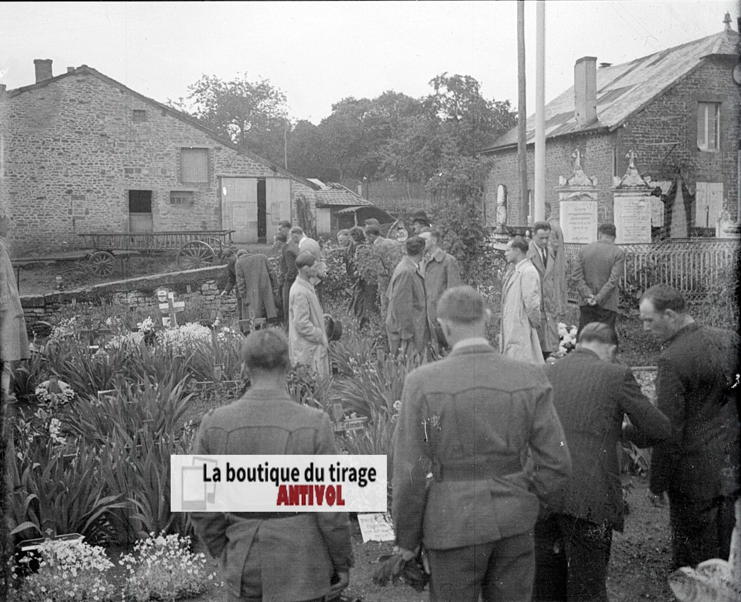 Cimetière, France, plaque verre, photo ancienne, négatif N&B 6x13 cm