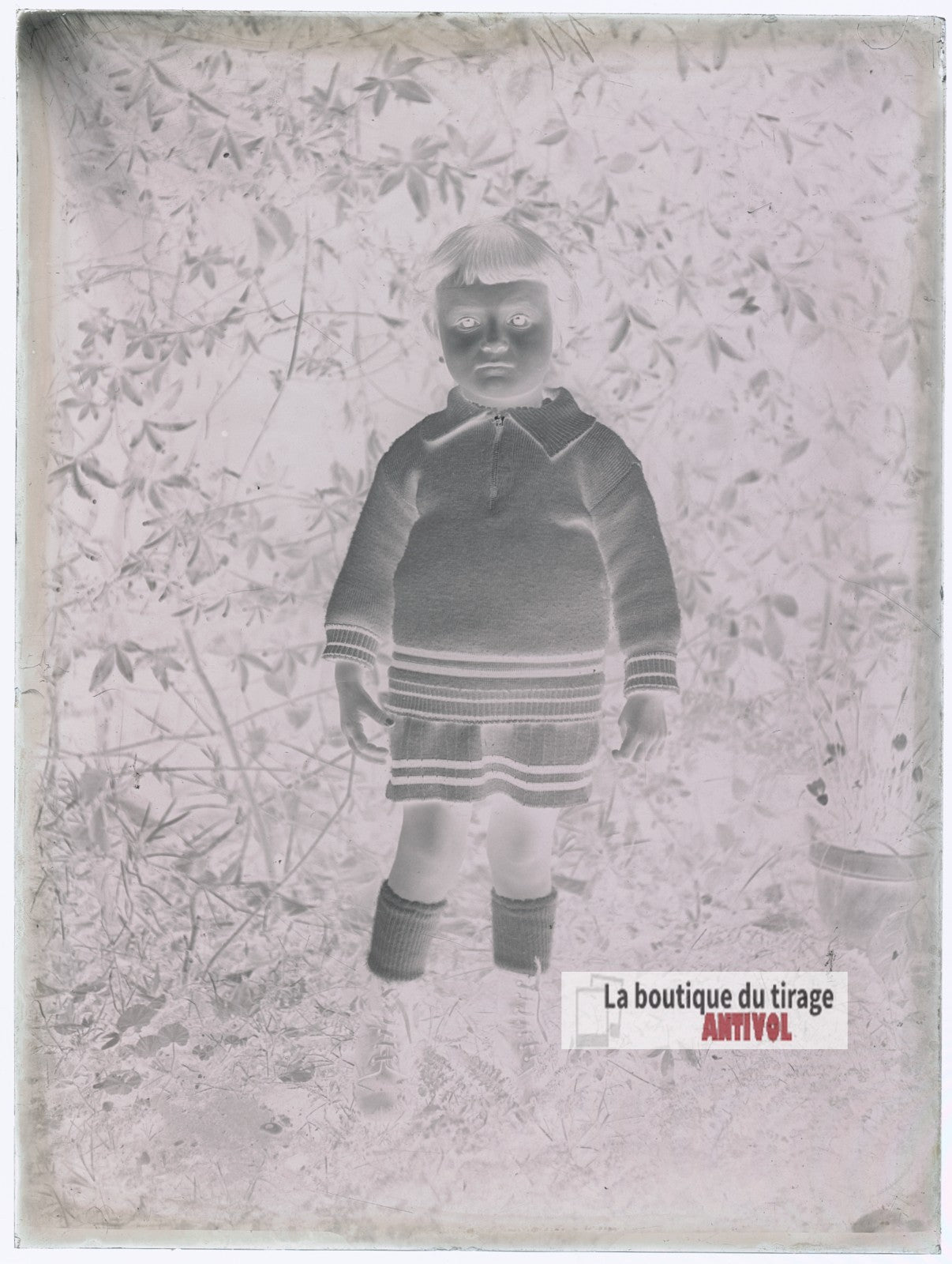 Portrait d'une jeune enfant, plaque verre photo ancienne, négatif 9x12 cm