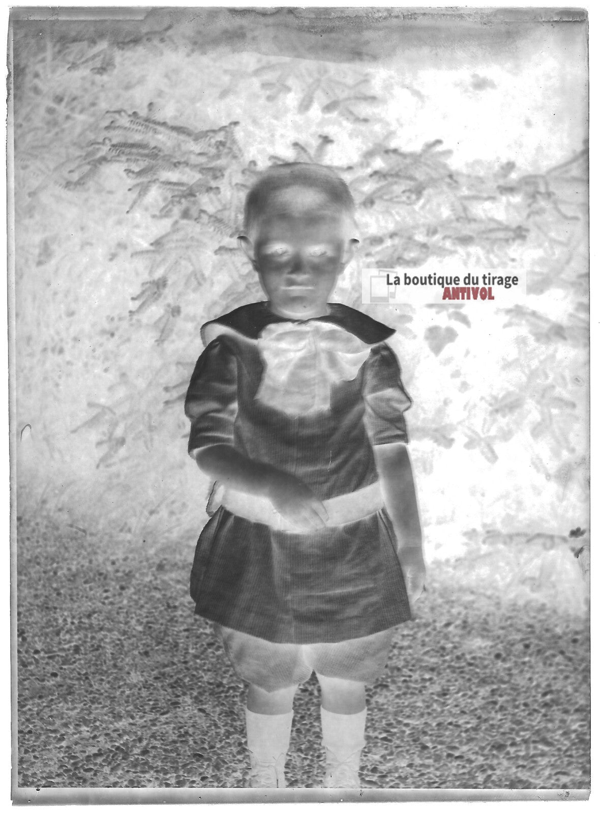 Plaque verre photo ancienne négatif noir et blanc 13x18 cm jeune garçon vintage