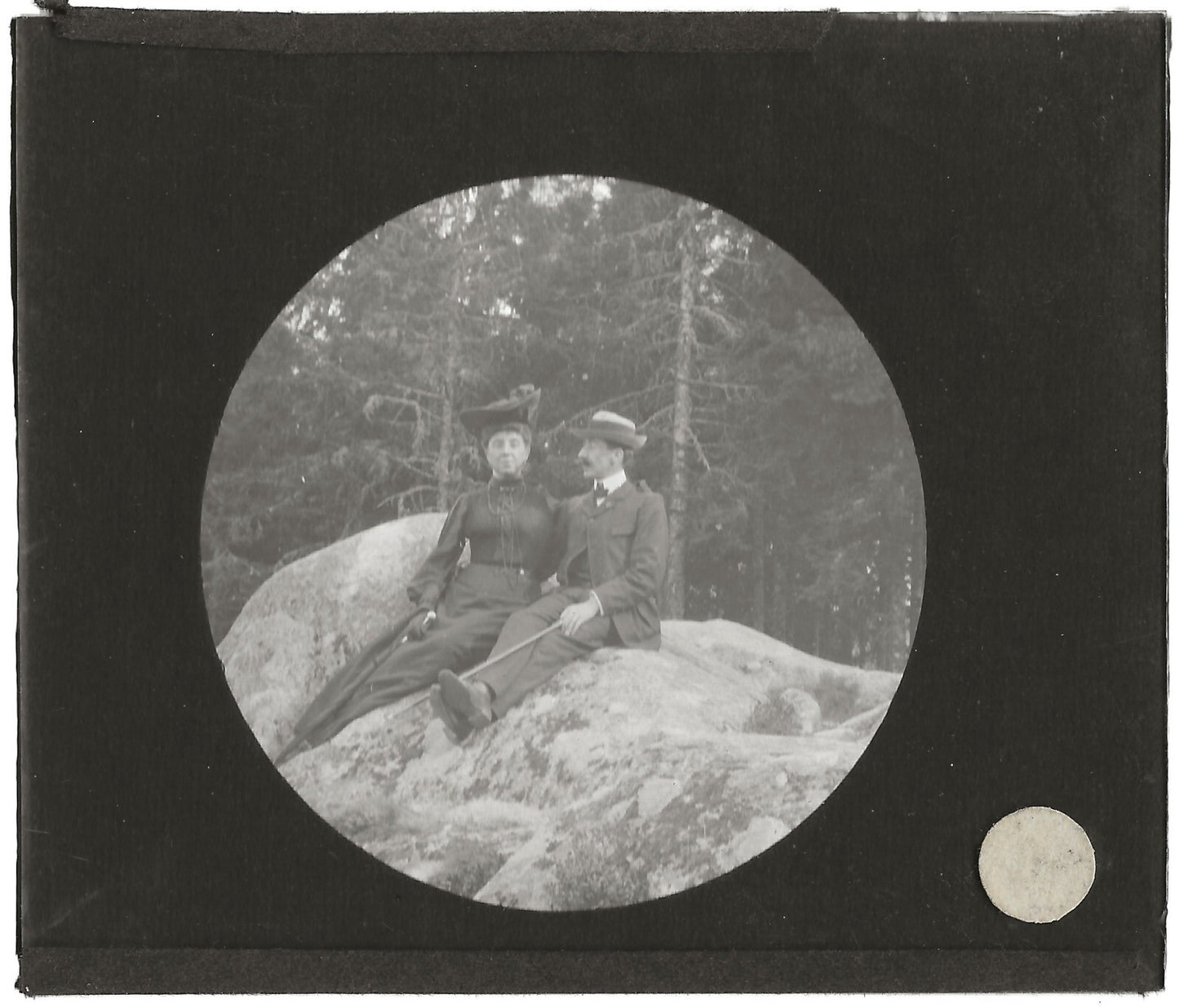 Couple, nature, personnages, photo ancienne plaque de verre, positif 8,5x10 cm