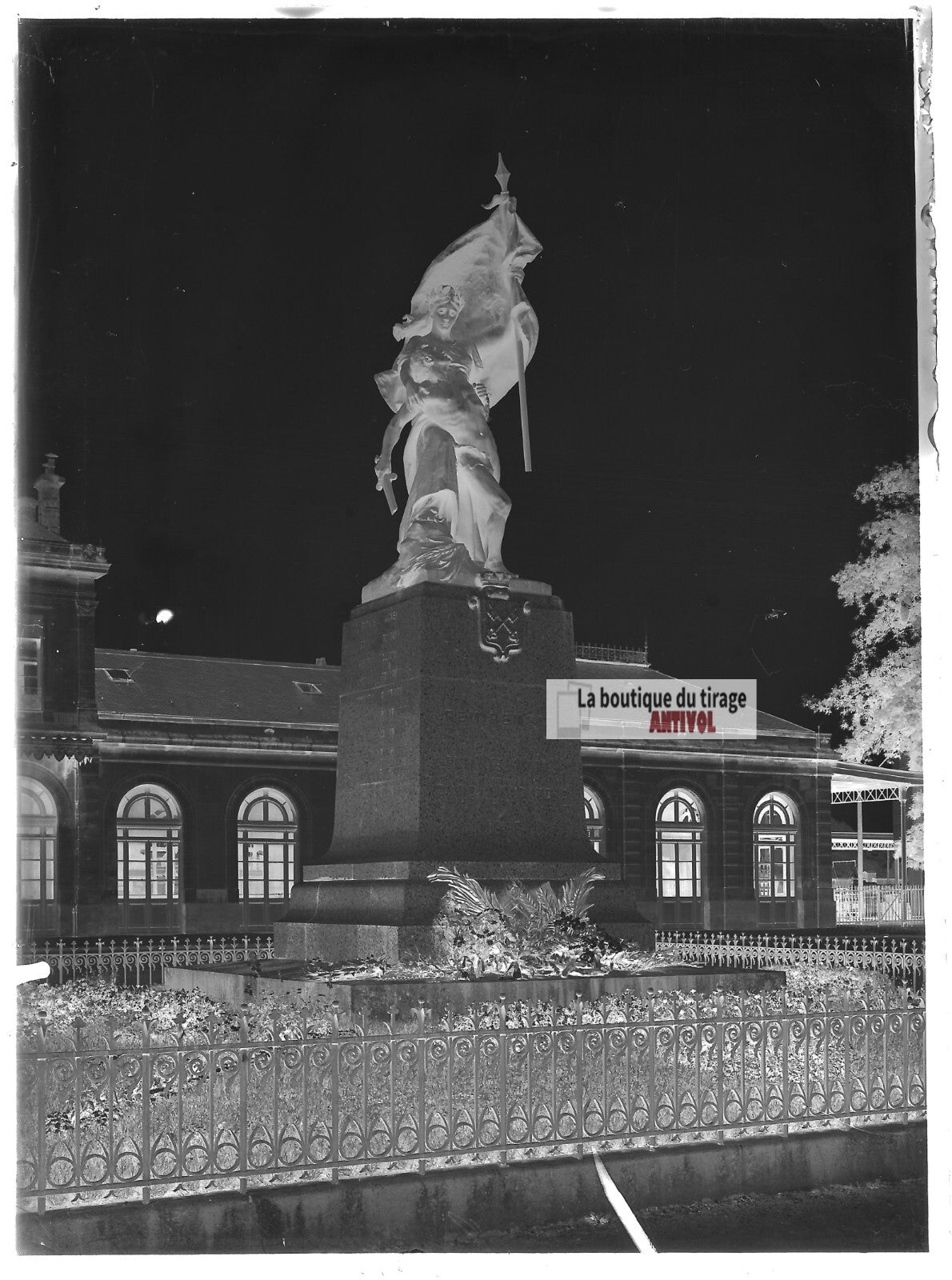 Plaque verre photo ancienne négatif noir et blanc 13x18 cm Remiremont France