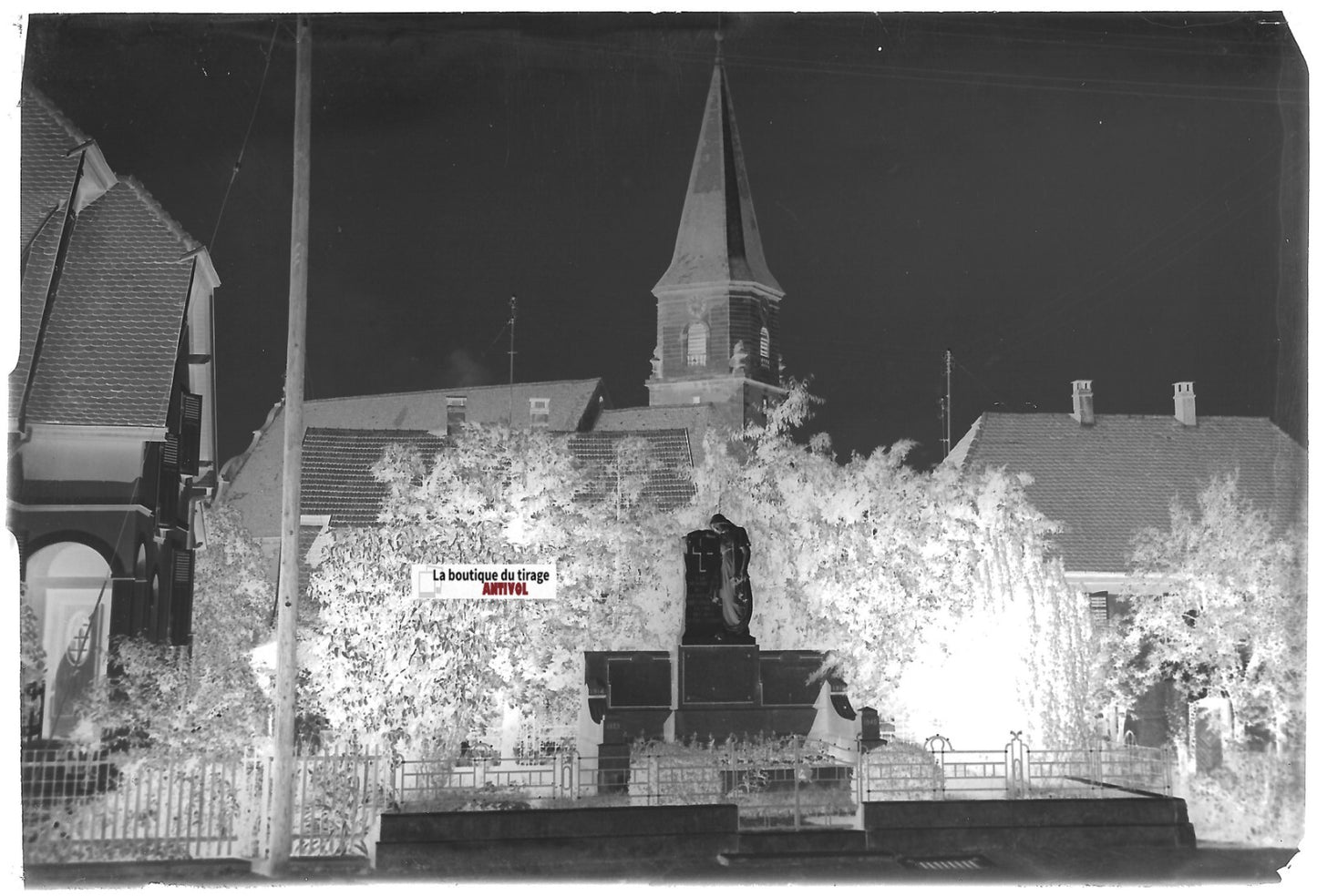 Hirsingue église, Plaque verre photo ancienne, négatif noir & blanc 10x15 cm