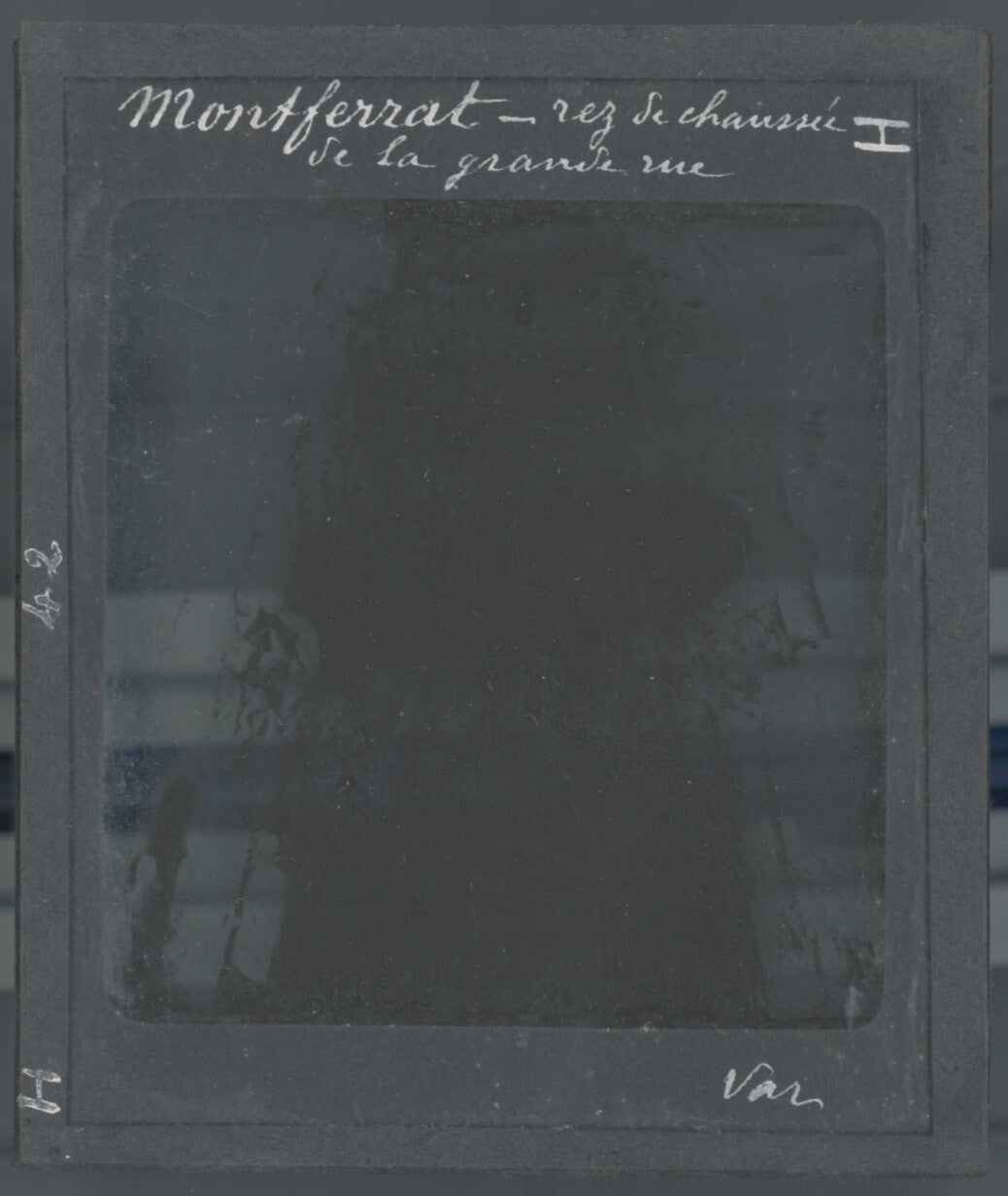 Montferrat, village Var, photo ancienne plaque de verre, positif 8,5x10 cm