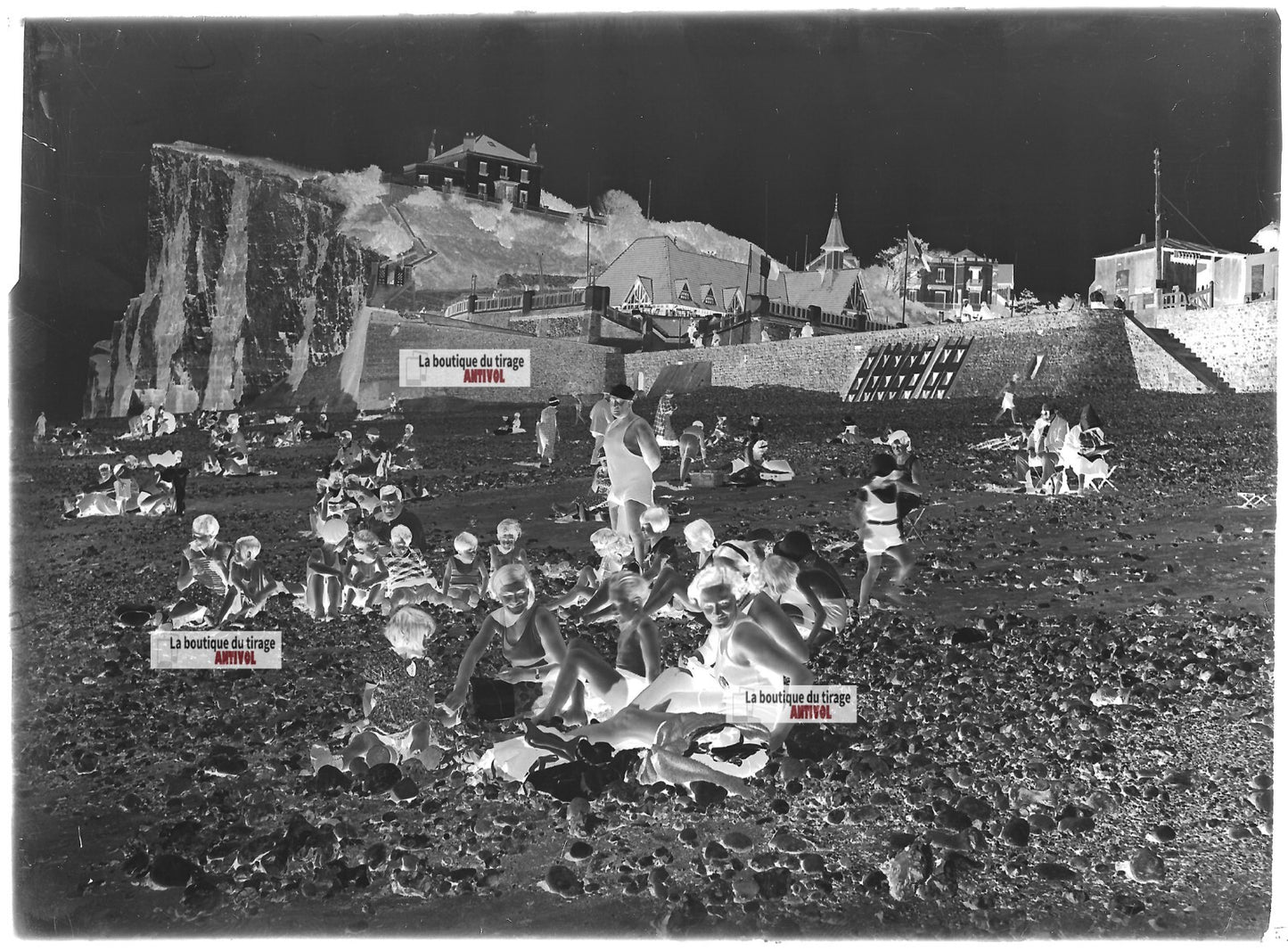 Plaque verre photo ancienne négatif noir et blanc 13x18 cm plage de Puys Dieppe