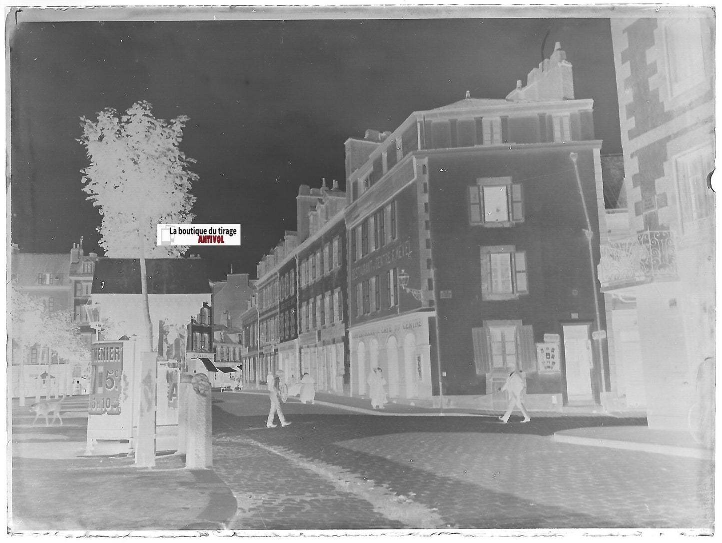 Ville à situer, rue, Plaque verre photo ancienne, négatif noir & blanc 9x12 cm