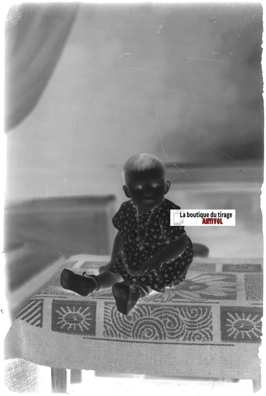 Enfant, bébé, Plaque verre photo, négatif noir & blanc 10x15 cm France