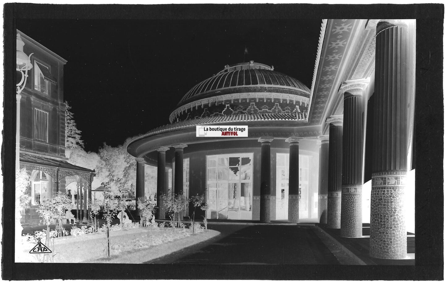 Plaque verre photo ancienne, négatif noir & blanc 9x14 cm, Contrexéville, source