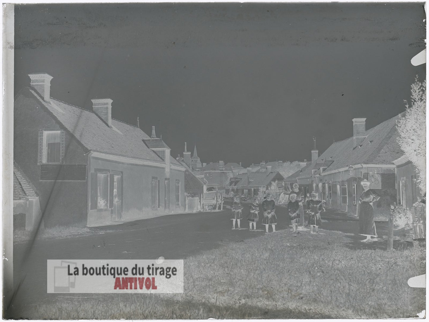 Enfants et familles, village, plaque verre, photo ancienne, négatif 9x12 cm