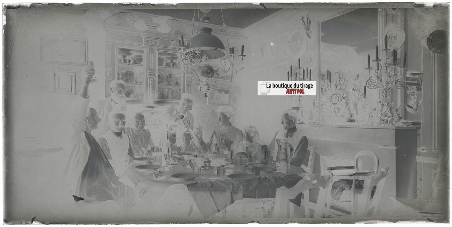 Repas de famille, panoramique, photo ancienne plaque verre, négatif 8x16 cm