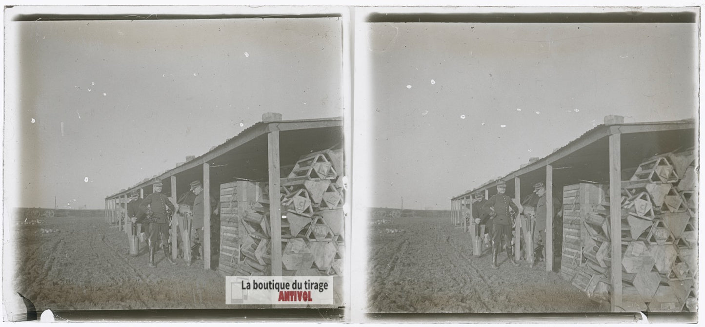 Stockage d’artillerie, guerre WW1, plaque verre photo ancienne stéréo 6x13 cm