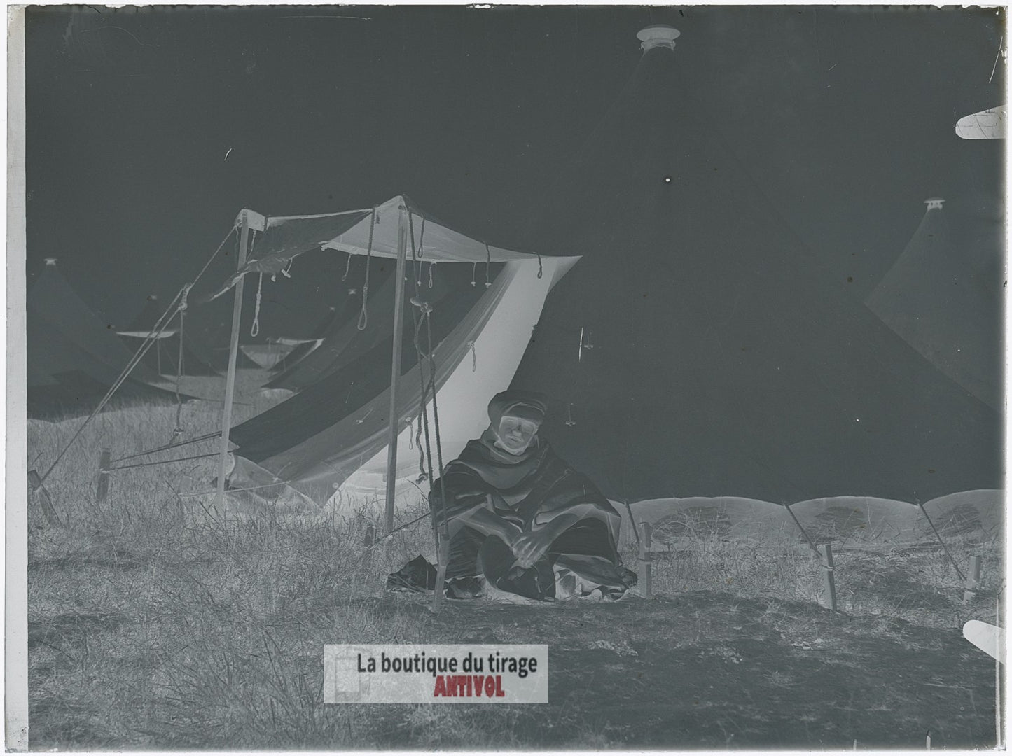 Soldat nord-africain, Bois-l’Évêque, plaque verre, photo, négatif 9x12 cm