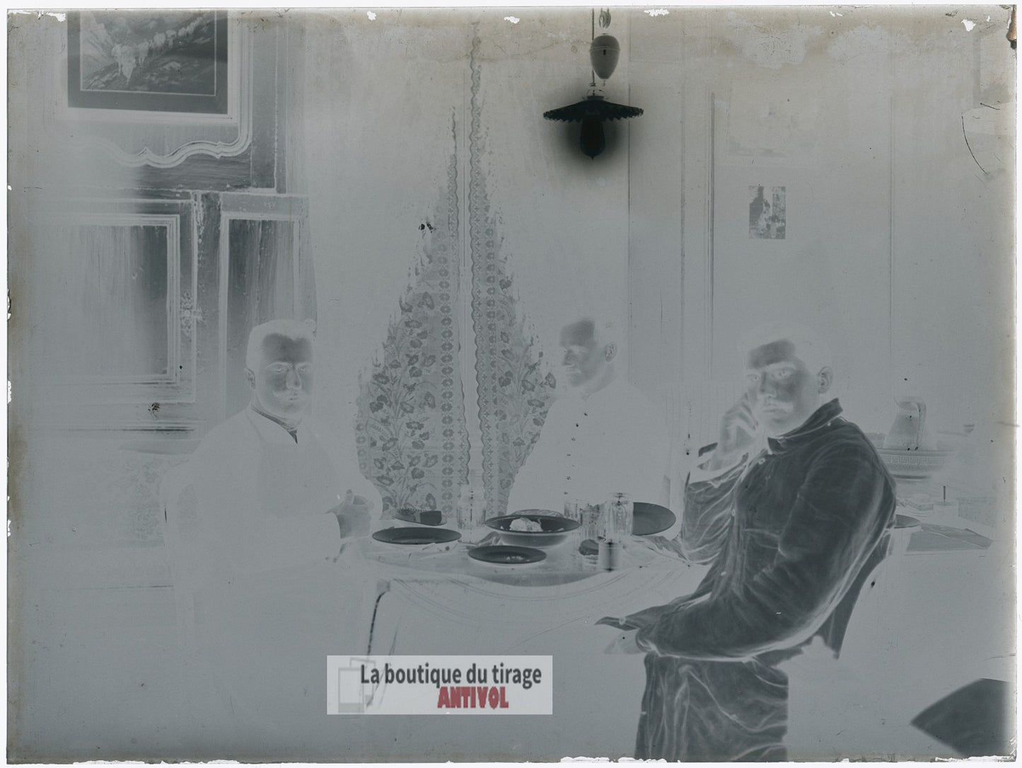 Repas du soir sous la lampe, plaque verre, photo ancienne, négatif 9x12 cm
