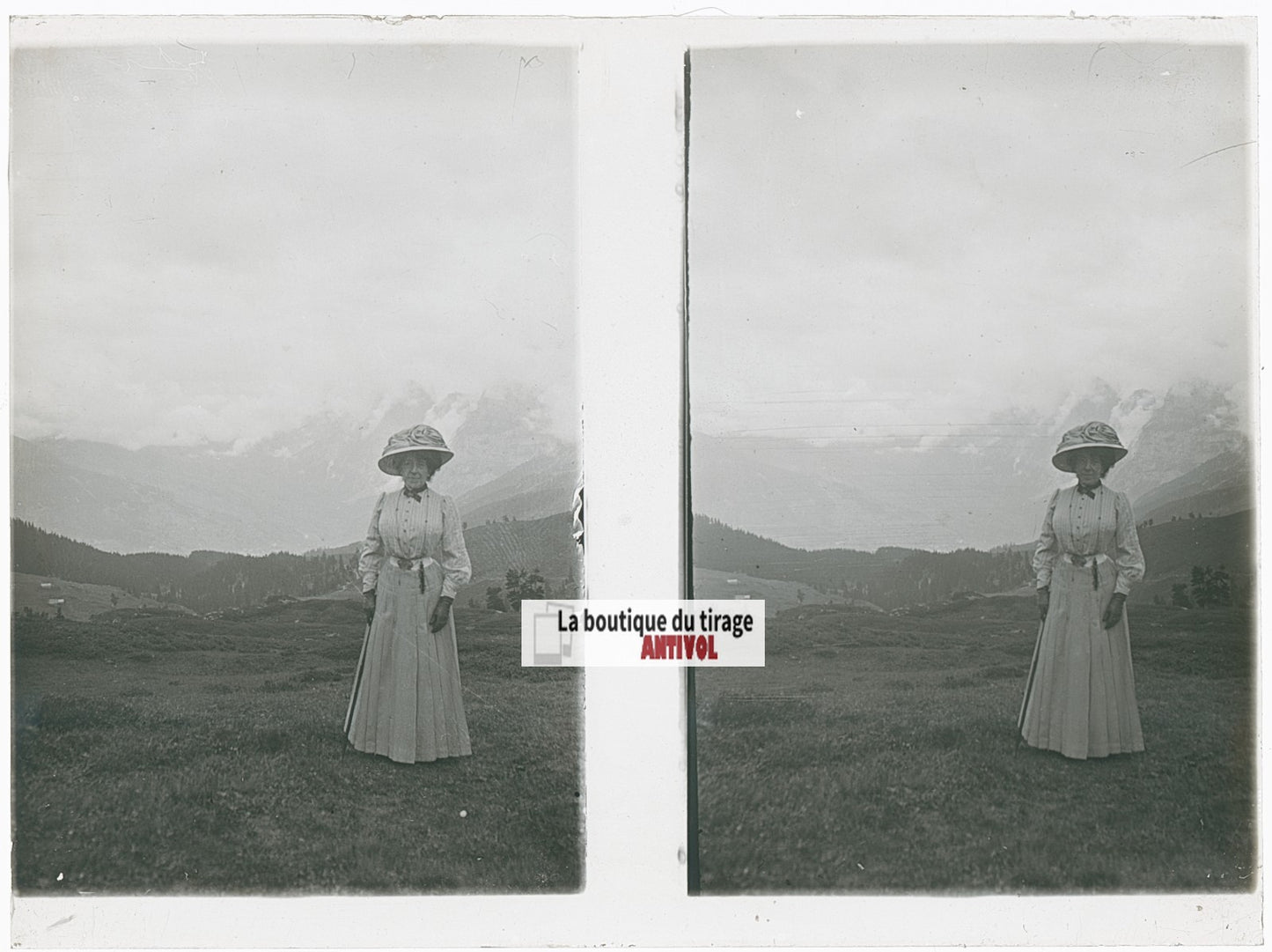 Dame en costume, Alpes Suisse, stéréo photo plaque verre, noir & blanc, 9x12 cm