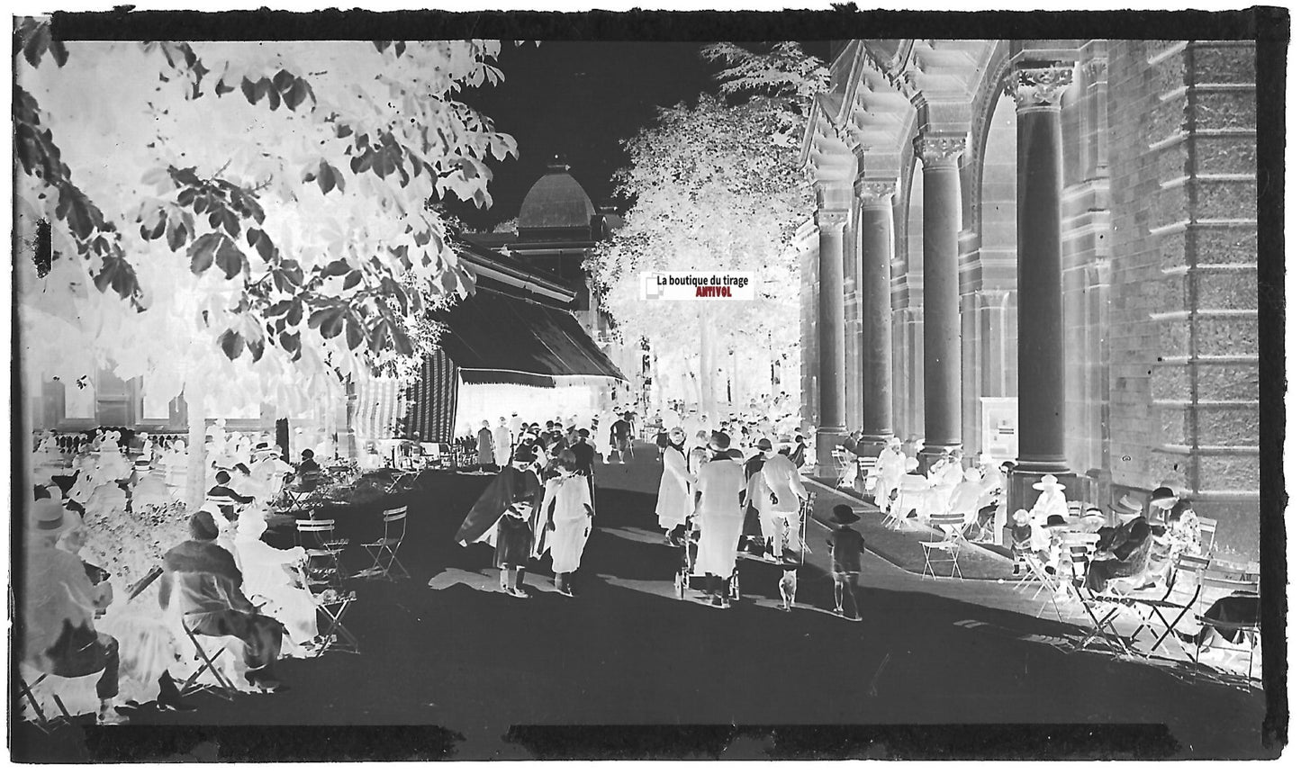 Châtel-Guyon centre, Plaque verre photo ancienne, négatif noir & blanc 6x11 cm