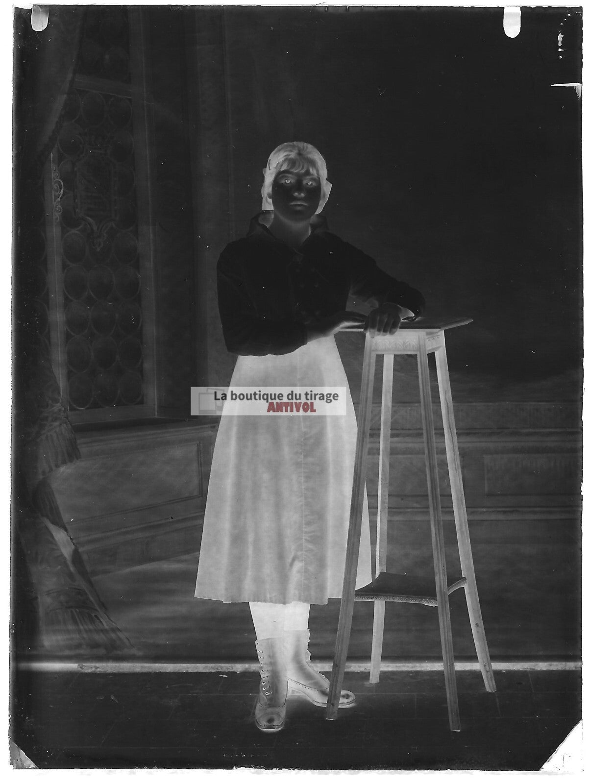 Plaque verre photo ancienne négatif noir et blanc 9x12 cm femme glass plate