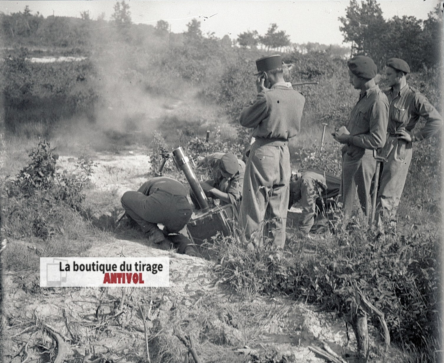 Camp Ruchard, tir de mortier, plaque verre, photo ancienne, négatif N&B 6x13 cm