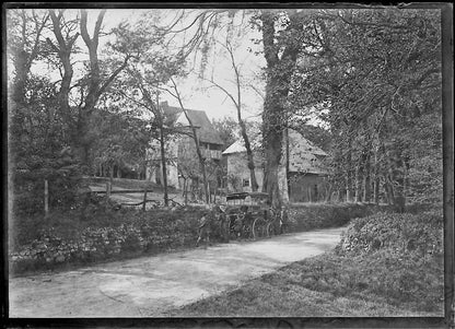 Plaque verre photo négatif noir et blanc 6x9 cm famille charrette route France  