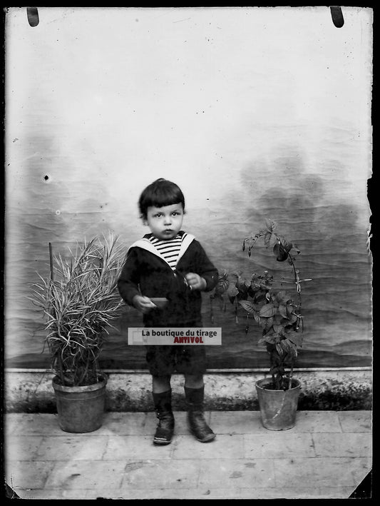 Plaque verre photo ancienne négatif noir & blanc 9x12 cm enfant France vintage