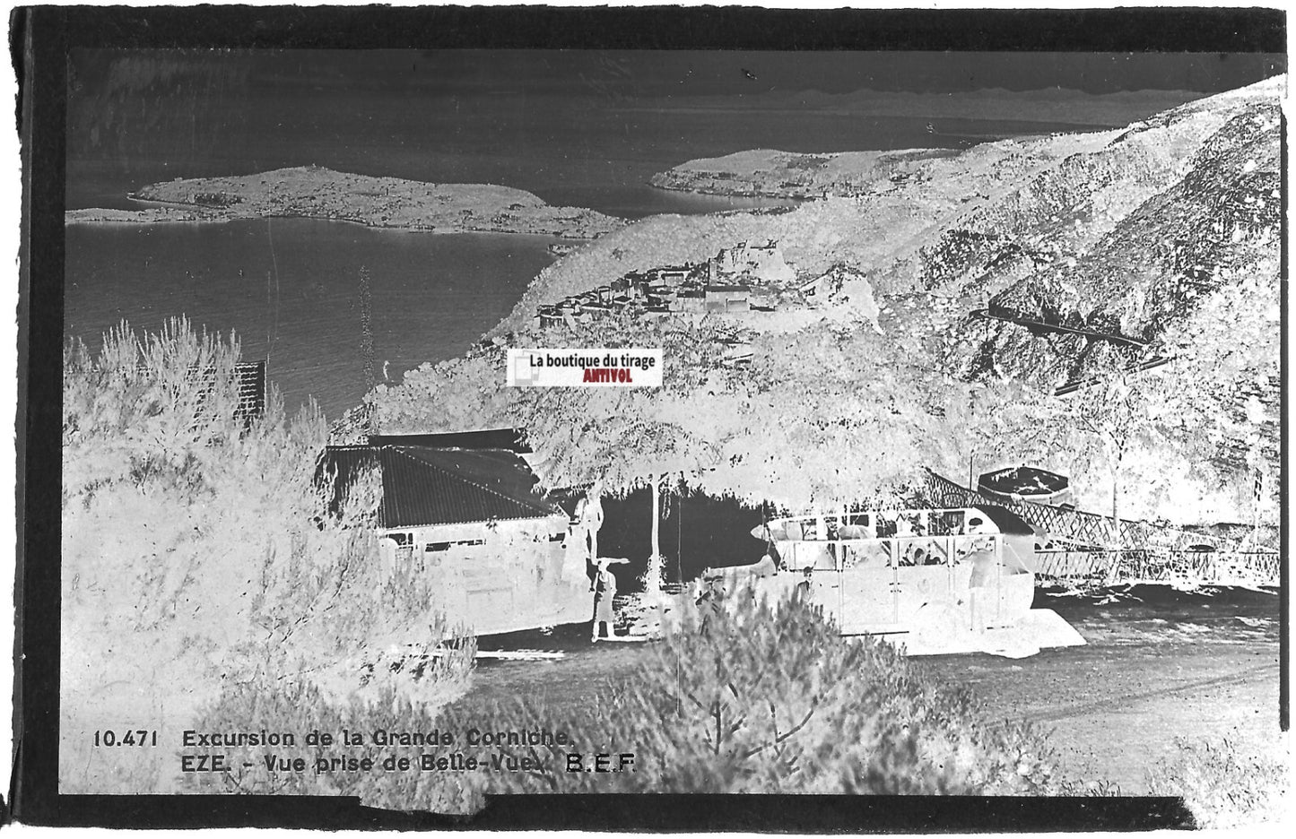 Plaque verre photo ancienne négatif noir & blanc 9x14 cm, Èze, paysage, bus