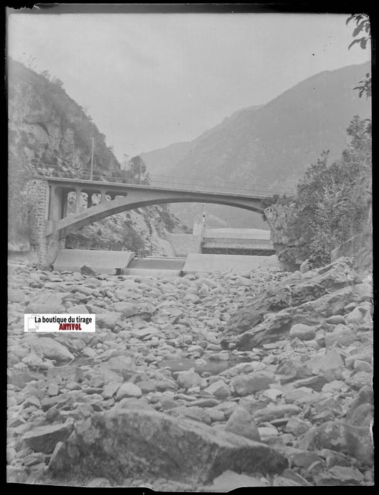 Barrage, pont, eau, Plaque verre photo ancienne, négatif noir & blanc 9x12 cm