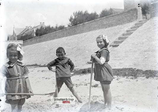Berck-sur-Mer, jeu sable, enfants, plaque verre photo ancienne, négatif 9x12 cm