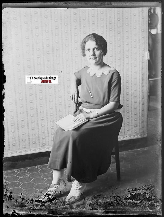 Portrait femme, Plaque verre photo ancienne, négatif noir & blanc 9x12 cm