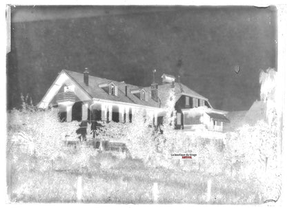 Plaque verre photo ancienne négatif noir et blanc 13x18 cm maison France vintage