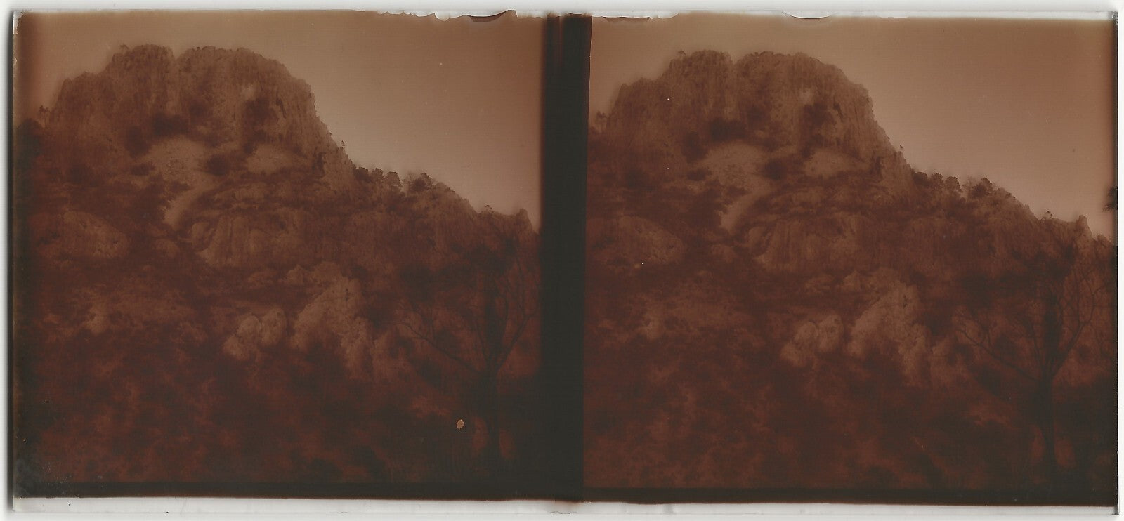 Rocher, montagne , Plaque verre photo stéréo, positif noir & blanc 6x13 cm
