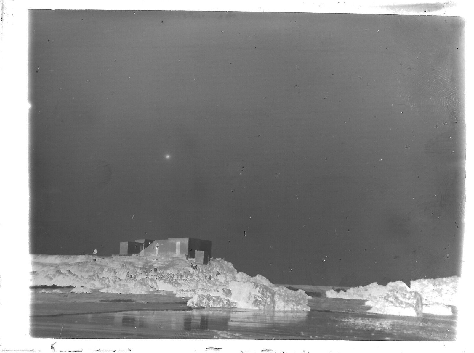 Plaque verre photo ancienne noir et blanc négatif 9x12 cm mer maison Maroc 