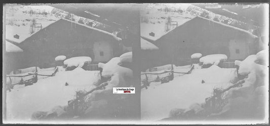 Montagne, maison, neige, Plaque verre photo stéréo, négatif noir & blanc 6x13 cm