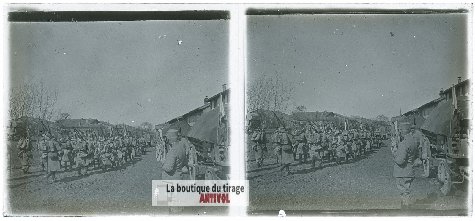 Colonne d’infanterie française, WW1, plaque verre photo ancienne stéréo 6x13 cm