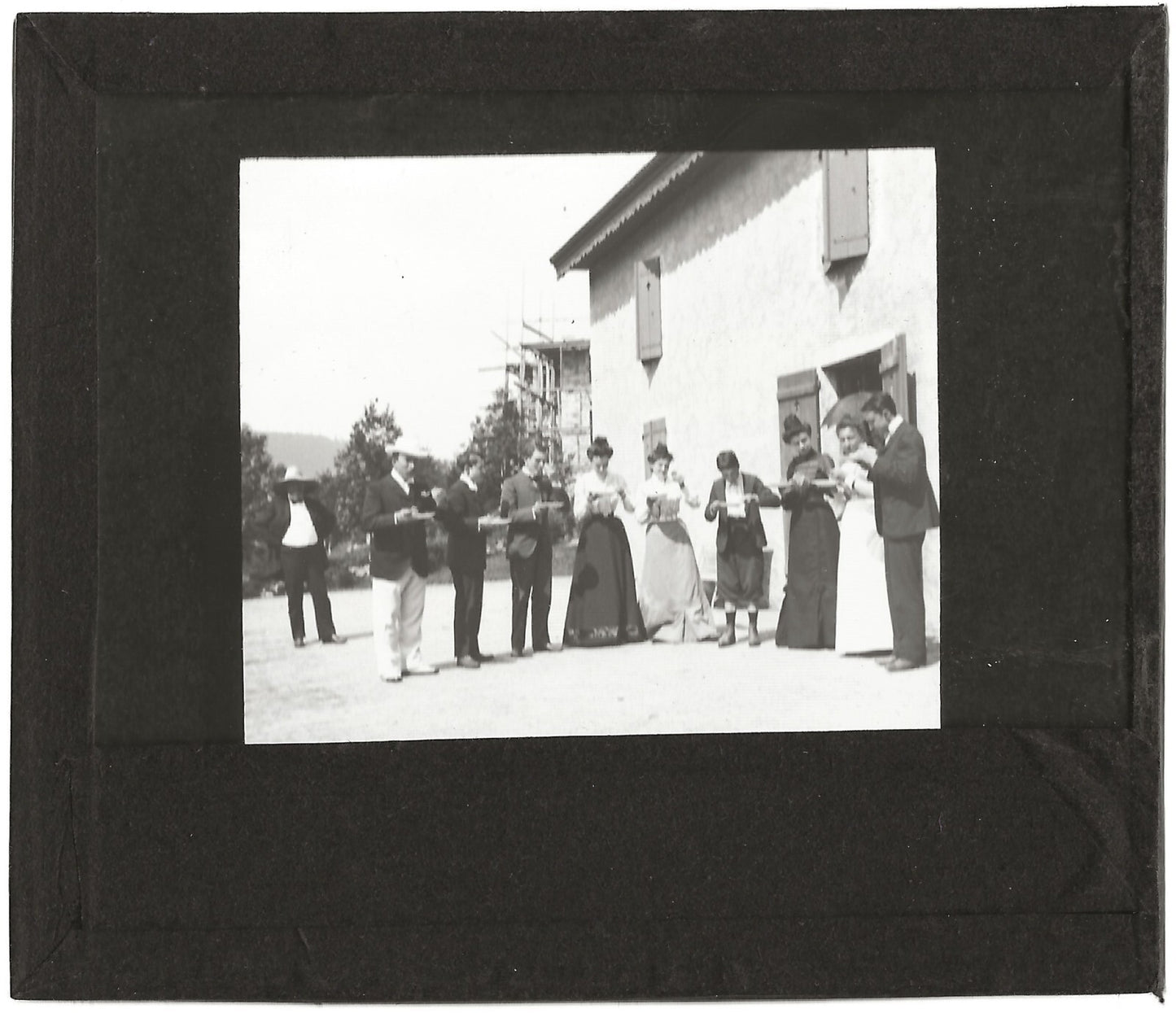 Châlet Bretagne, famille, photo ancienne plaque de verre, positif 8,5x10 cm