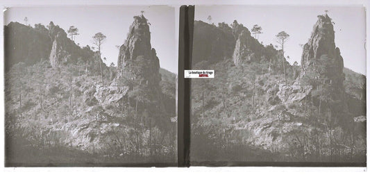 Montagne, rochers, Plaque verre photo stéréo, positif noir & blanc 6x13 cm