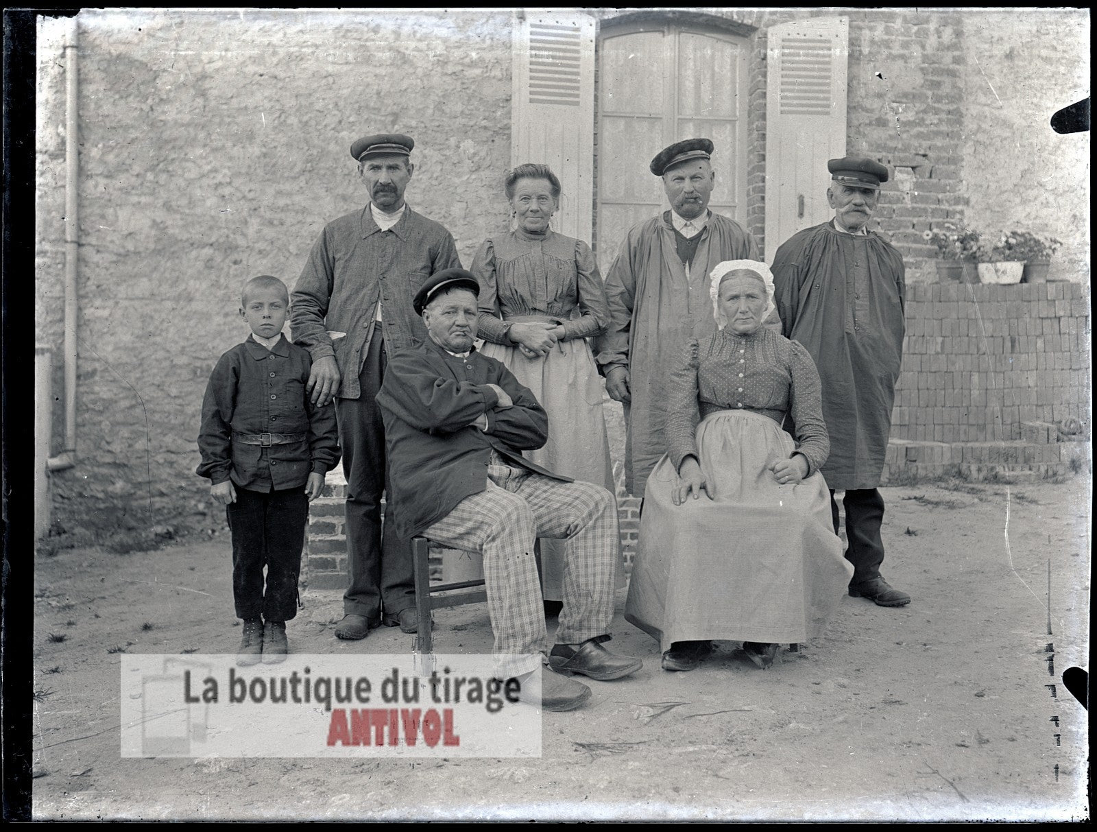 Famille, village France, campagne, plaque verre, photo ancienne, négatif 9x12 cm