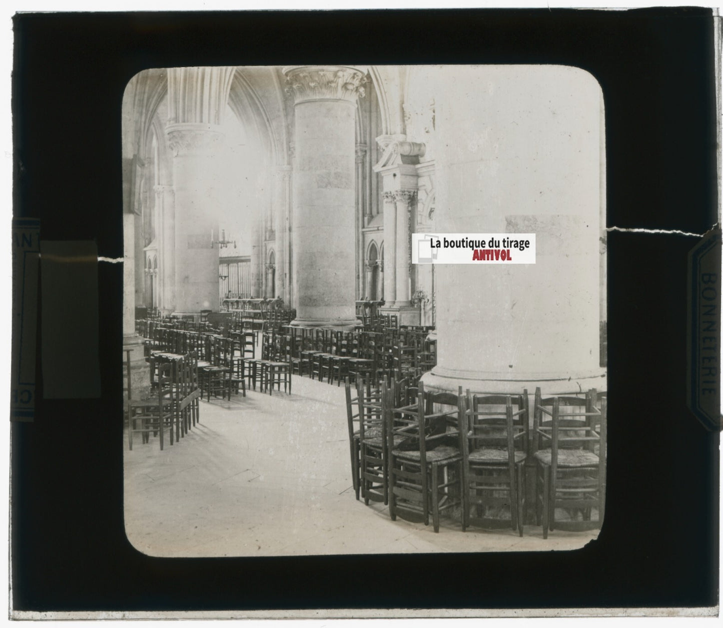Intérieur d’église gothique, photo plaque verre, noir & blanc, positif 8,5x10 cm