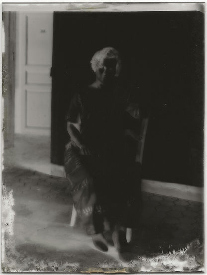 Portrait femme, Plaque verre photo ancienne, négatif noir & blanc 9x12 cm