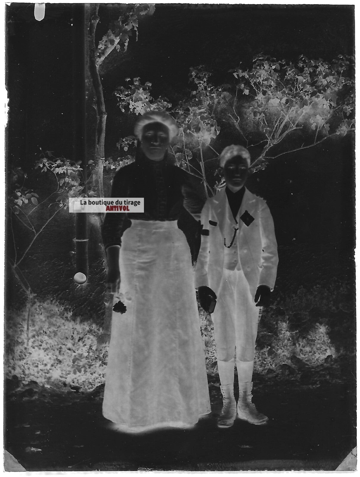 Plaque verre photo ancienne négatif noir et blanc 9x12 cm personnages vintage 