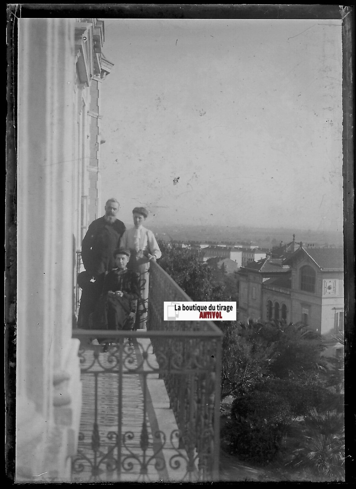Personnages, Plaque verre photo ancienne, négatif noir & blanc 6x9 cm France