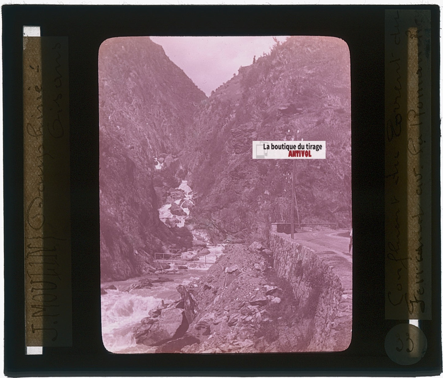 Gorges de l’Infernet, photo J. Moulin, plaque verre, couleur, positif 8,5x10 cm