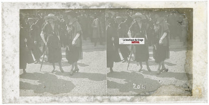 Scène de vie, Longchamp, Paris, plaque verre stéréoscopique, positif 8,5x17 cm