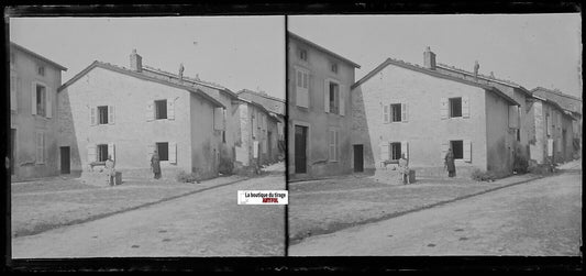 Village, France, Plaque verre photo stéréoscopique, négatif noir & blanc 6x13 cm