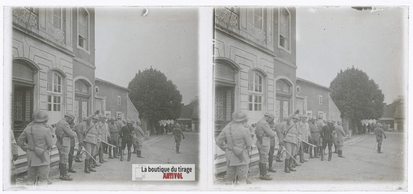 Soldats, village, guerre WW1, plaque de verre photo ancienne stéréo 6x13 cm