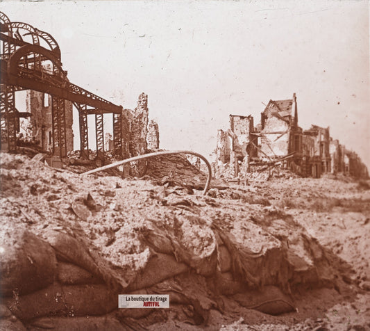 Nieuport Belgique, casino, guerre WW1, plaque verre stéréo, photo 4,5x10,7 cm