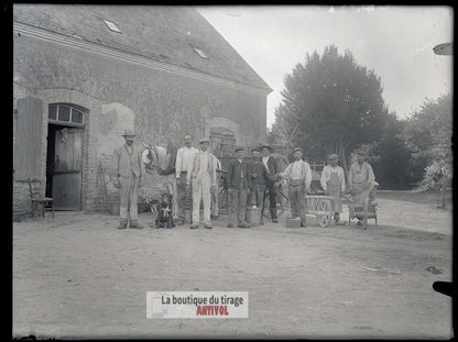 Hommes de la ferme, France, plaque verre, photo ancienne, négatif 9x12 cm