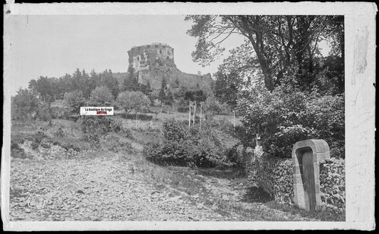 Plaque verre photo ancienne, négatif noir & blanc 9x14 cm, Murol, château ruine