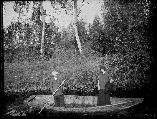 Plaque verre photo ancienne noir et blanc négatif 9x12 cm couple barque glass